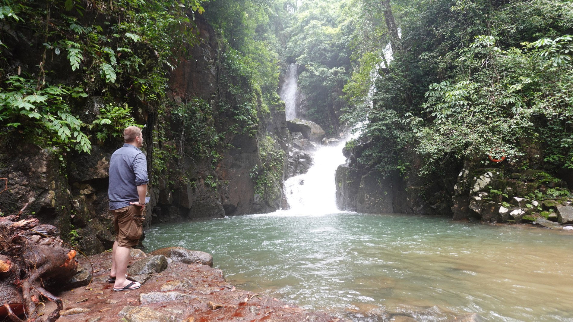 Thaimaa – kenttäreportaasin kuva 1